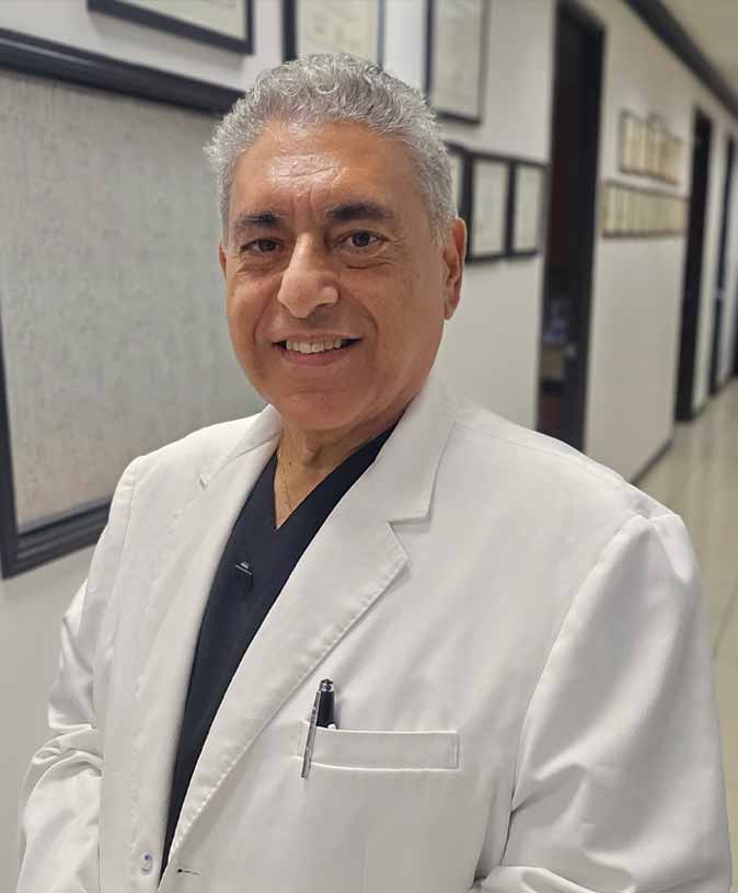 Dr Sean Younai